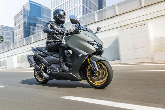 Yamaha Tmax 560