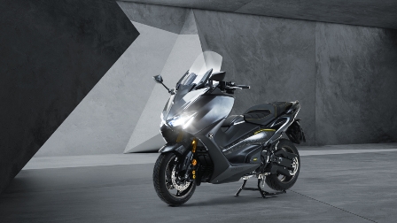 tmax 560 20th aniversario 21