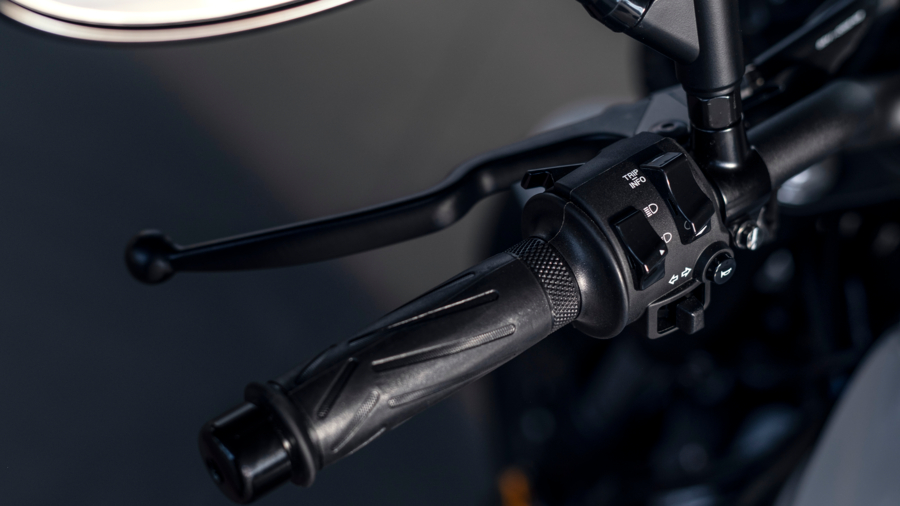 XSR 700 2022 10 XSR 700 2022 10