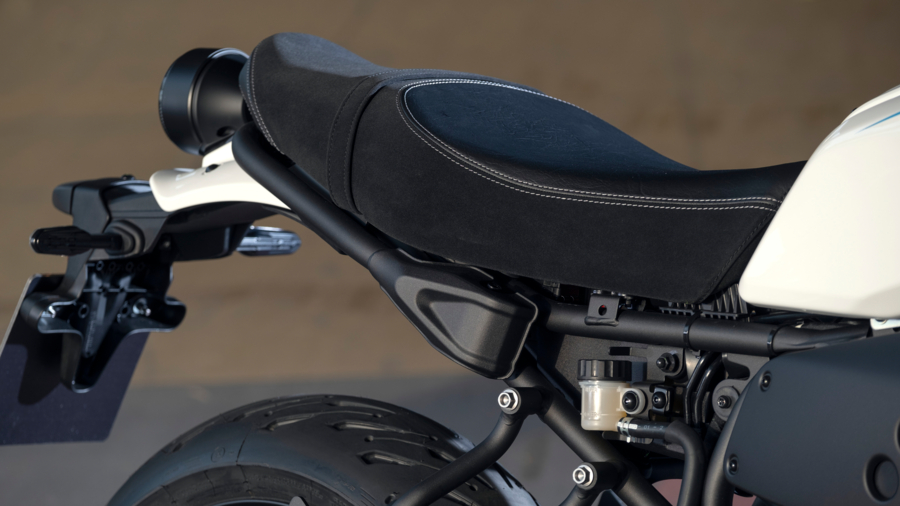 XSR 700 2022 12 XSR 700 2022 12